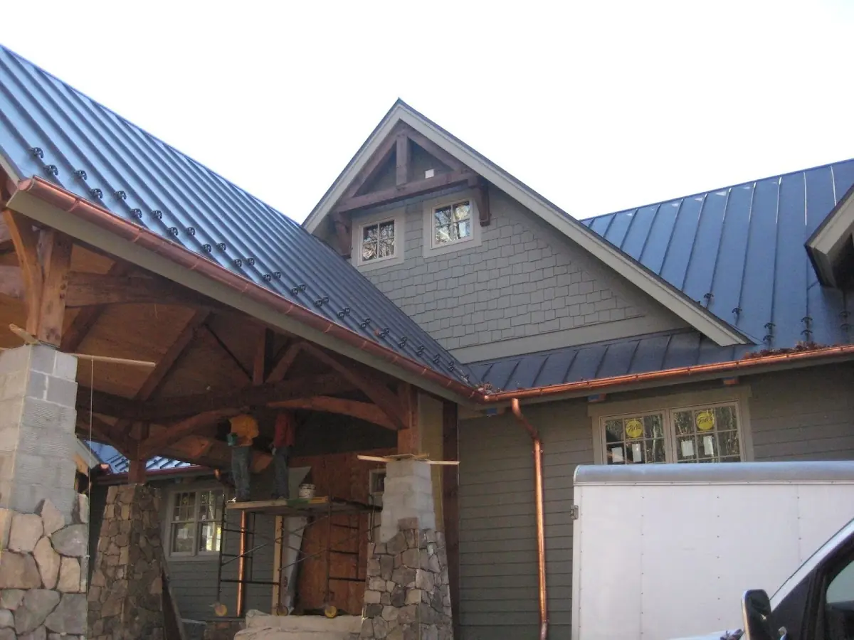 Craftsman Roofing team delivering quality roofing work in Chisago City